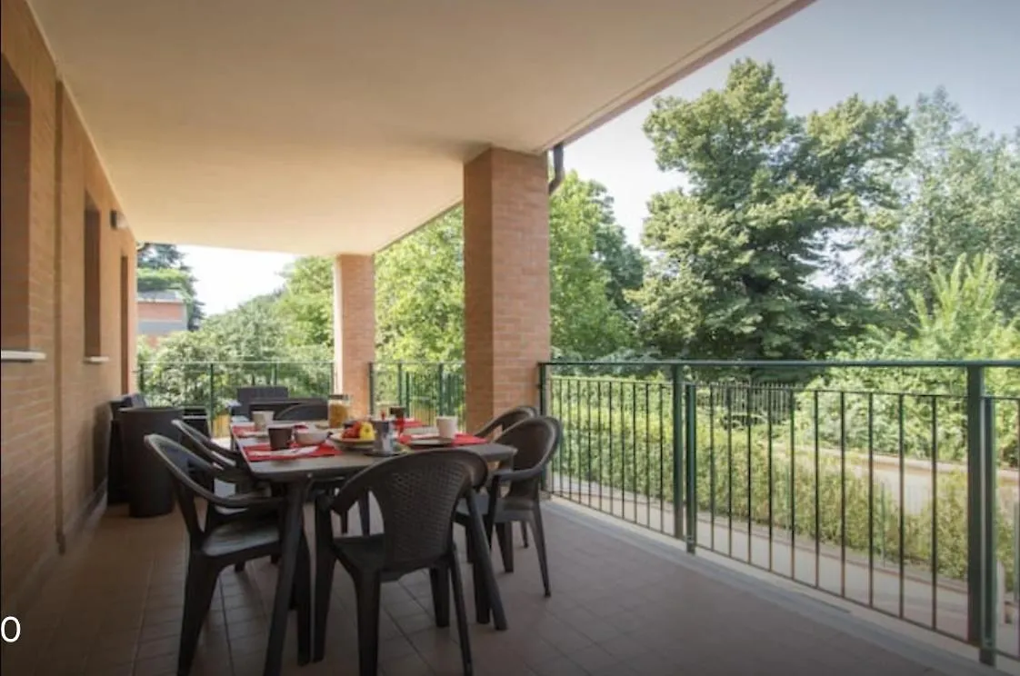 A Terrace On The Park Apartment Milan