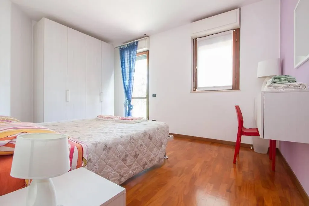 A Terrace On The Park Apartment Milan