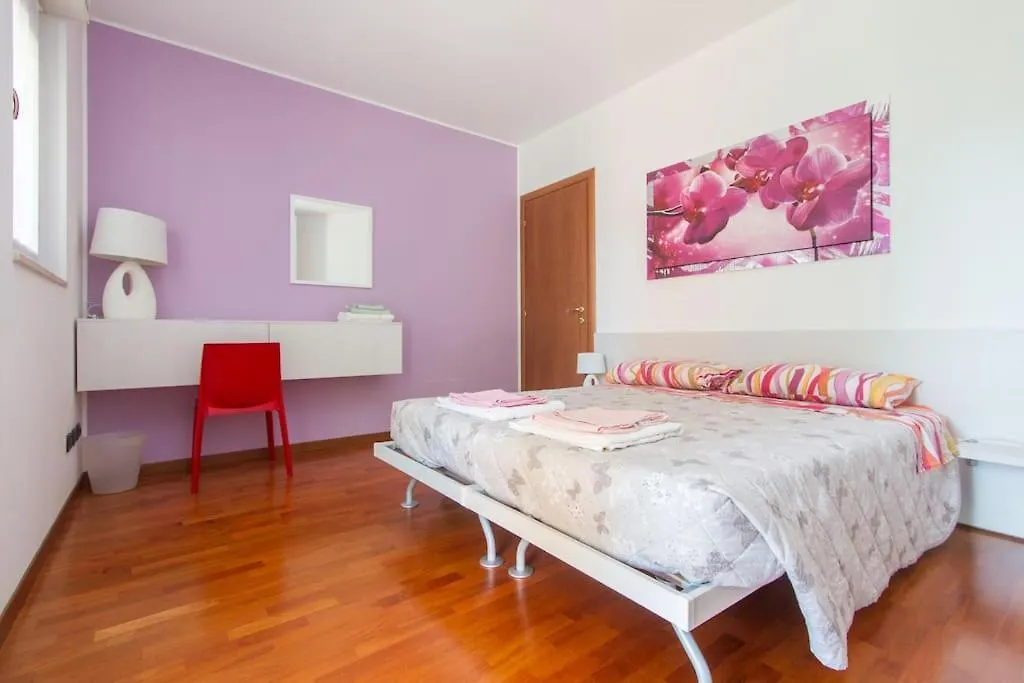 A Terrace On The Park Apartment Milan