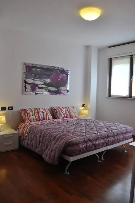 A Terrace On The Park Apartment Milan